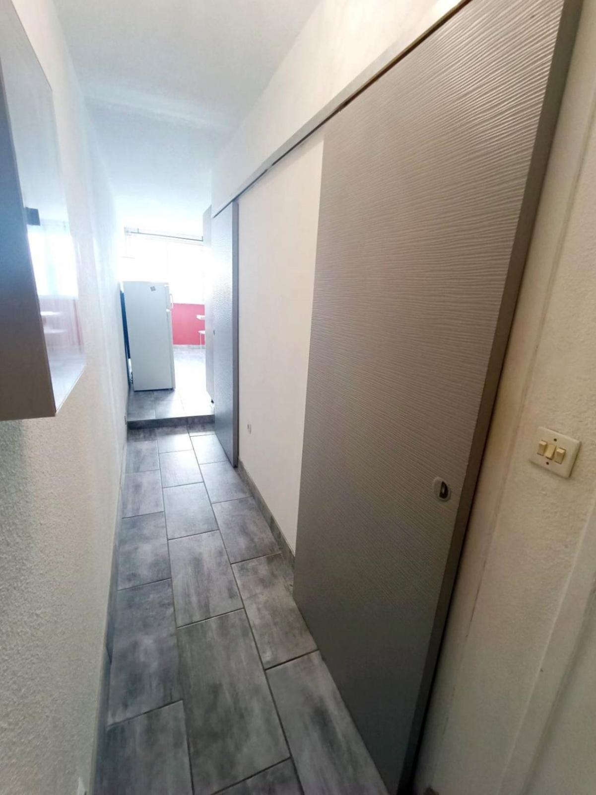 Charmant Appartement Sur La Marina Le Barcarès エクステリア 写真